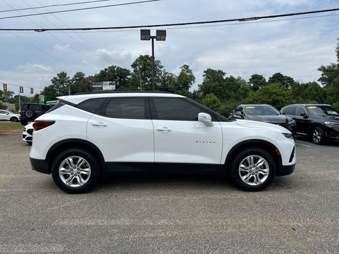 Used 2021 Chevrolet Blazer LT w/ Sound & Technology Package FWD image 24