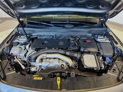 Certified 2025 Mercedes-Benz GLB 250 4MATIC image 30