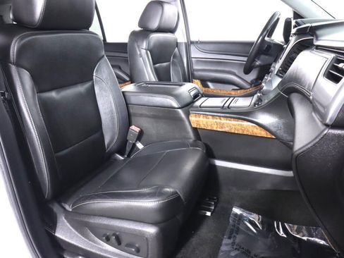 Used 2018 Chevrolet Tahoe Premier RWD image 45