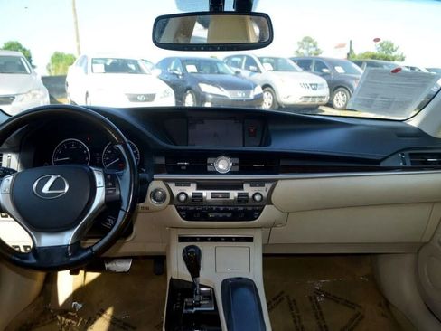 Used 2015 Lexus ES 350 w/ Luxury Package image 27