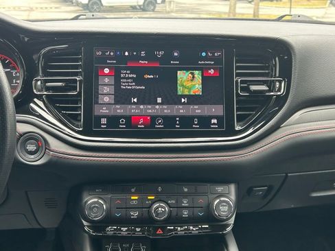 Used 2025 Dodge Durango GT AWD/4WD image 19