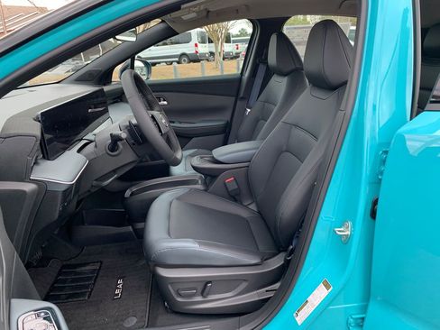 New 2026 Nissan Leaf SV+ FWD image 17