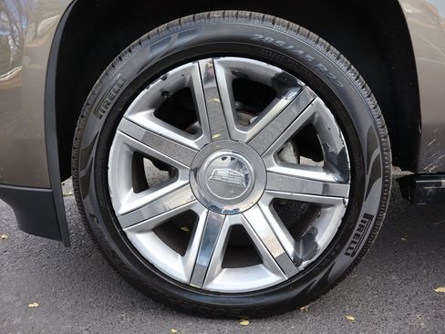 Used 2016 Cadillac Escalade ESV Premium image 43