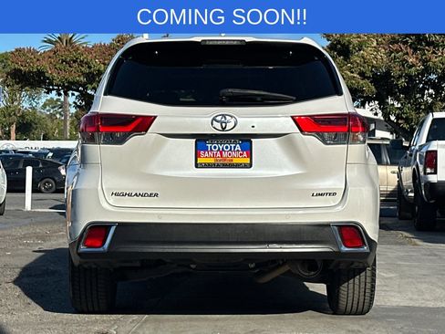 Used 2019 Toyota Highlander Limited image 5