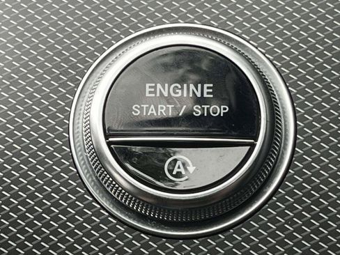 Certified 2024 Mercedes-Benz C 300 4MATIC Sedan image 39