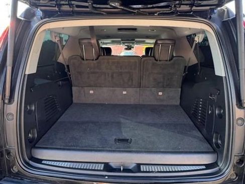 Used 2019 Cadillac Escalade ESV Luxury RWD image 7