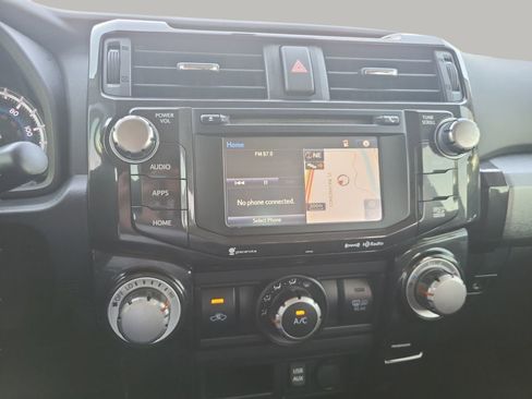 Used 2018 Toyota 4Runner TRD Off-Road Premium image 24