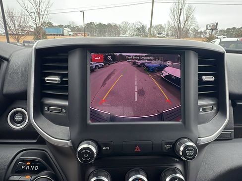 Used 2024 RAM 2500 Big Horn w/ Bed Utility Group image 31