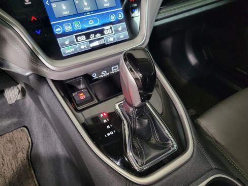 Certified 2025 Subaru Outback Onyx Edition image 29