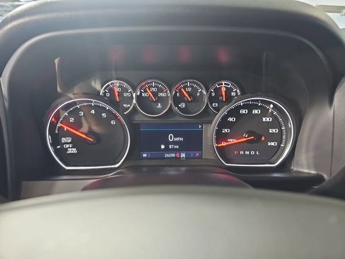 Used 2020 Chevrolet Silverado 1500 LT Trail Boss AWD/4WD image 23