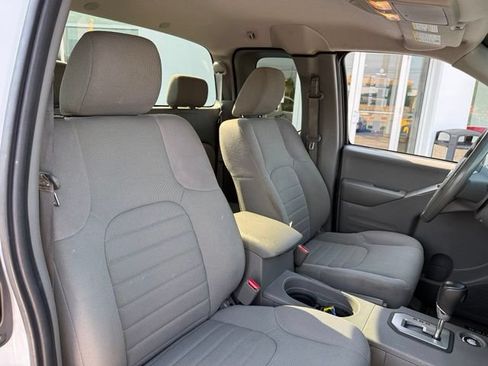 Used 2021 Nissan Frontier S RWD image 22