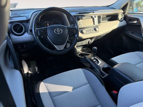 Used 2017 Toyota RAV4 XLE image 15