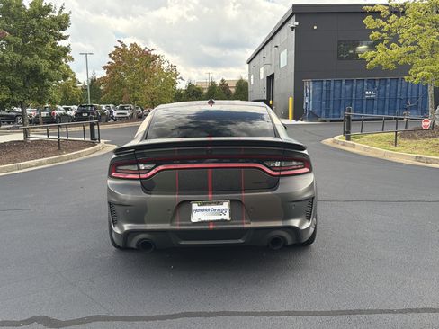 Used 2021 Dodge Charger SRT Hellcat RWD image 16