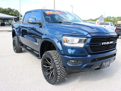 Used 2023 RAM 1500 Laramie AWD/4WD image 15