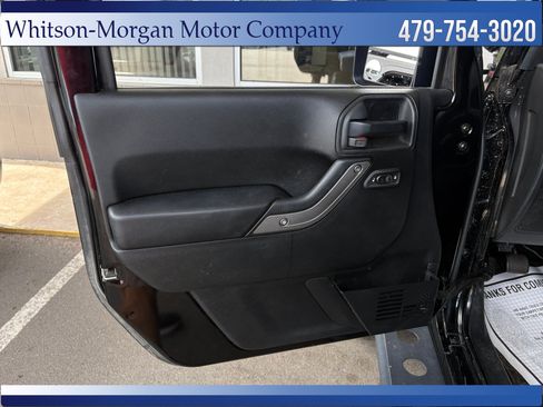 Used 2017 Jeep Wrangler Unlimited Sport w/ Quick Order Package 23S AWD/4WD image 11