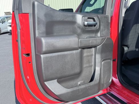 Used 2022 Chevrolet Silverado 1500 Custom RWD image 27
