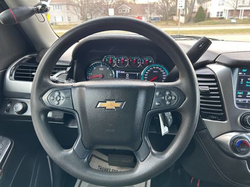 Used 2019 Chevrolet Tahoe 4WD image 23
