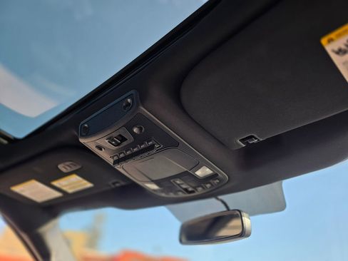 Used 2017 Ford F150 Raptor w/ Equipment Group 802A Luxury image 12