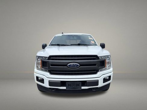 Used 2019 Ford F150 XLT w/ Equipment Group 302A Luxury AWD/4WD image 9