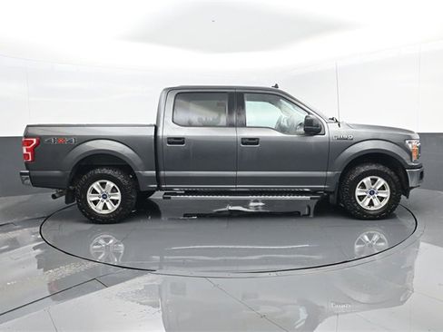 Used 2020 Ford F150 XLT image 4