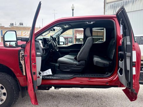 Certified 2024 Ford F350 XLT w/ XLT Value Package image 19