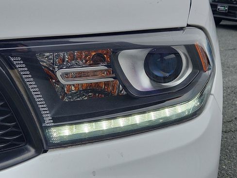 Used 2019 Dodge Durango GT image 9