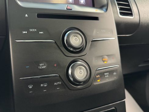 Used 2015 Ford Flex SEL w/ Equipment Group 202A image 29