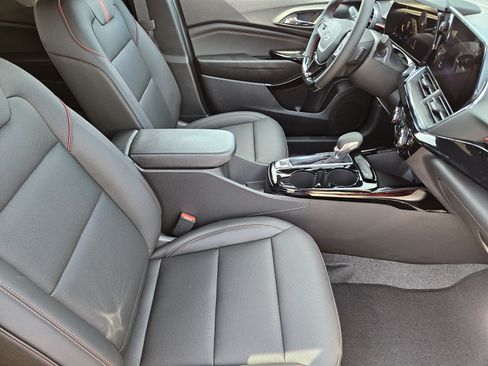 New 2026 Chevrolet Trax RS w/ Driver Confidence Package FWD image 10