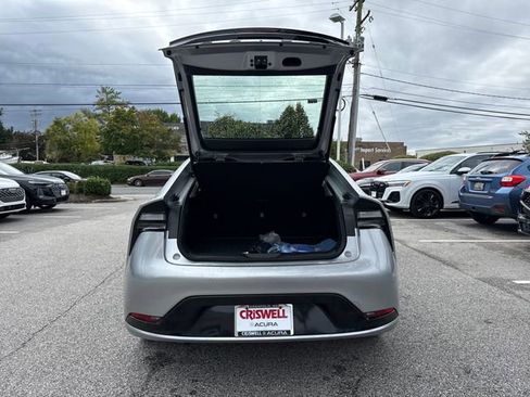 Used 2024 Toyota Prius Prime image 9