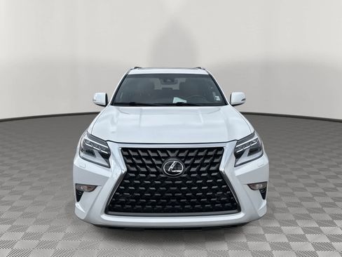 Used 2020 Lexus GX 460 Premium w/ Premium Package image 2