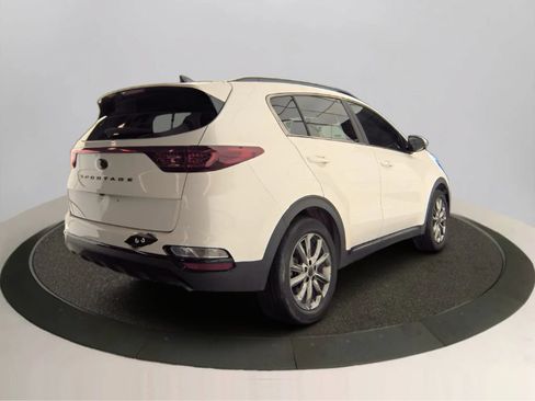 Used 2022 Kia Sportage Nightfall Edition w/ Nightfall Fwd Premium Package image 2