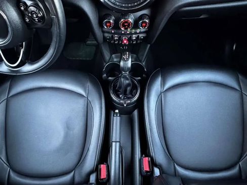 Used 2015 MINI Cooper 2-Door Hardtop image 40