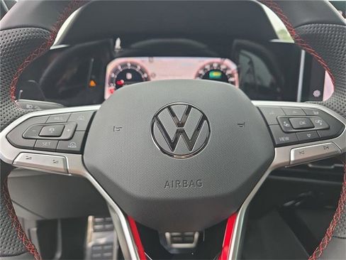 New 2026 Volkswagen GTI SE image 19