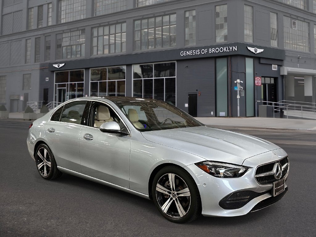 Used 2023 Mercedes-Benz C 300 4MATIC Sedan image 7