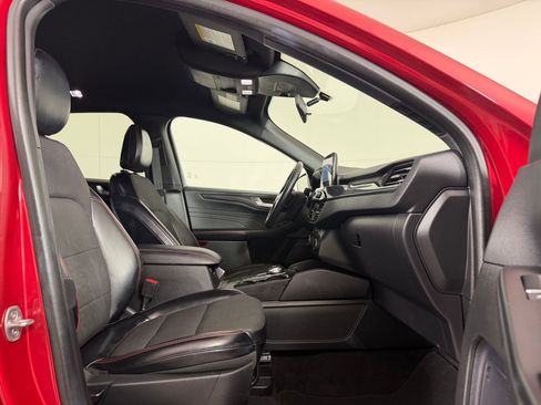 Used 2024 Ford Escape ST-Line AWD/4WD image 28