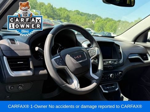 Used 2022 GMC Terrain SLE w/ Driver Convenience Package AWD/4WD image 2