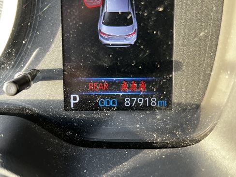 Used 2021 Toyota Corolla SE w/ SE Premium Package image 21