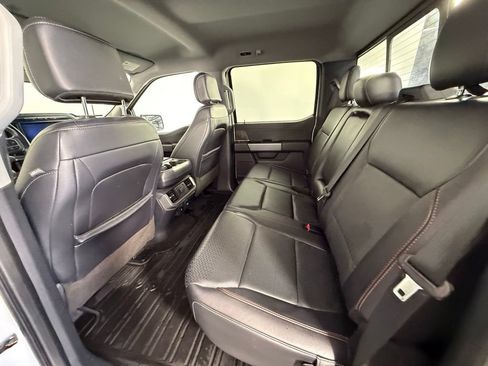 Used 2022 Ford F150 Lariat w/ FX4 Off-Road Package AWD/4WD image 15