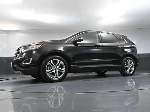 Used 2016 Ford Edge Titanium w/ Technology Package AWD/4WD image 45