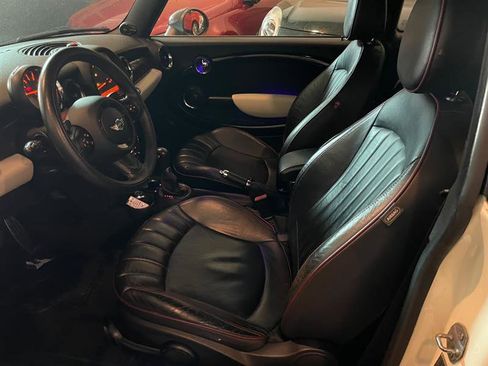 Used 2012 MINI Cooper Clubman S FWD image 19