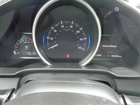Used 2018 Honda Fit EX image 34
