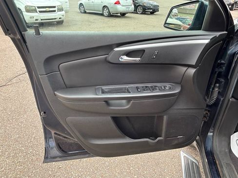 Used 2012 Chevrolet Traverse LT w/ LPO, 'HIT The Road' Package AWD/4WD image 15