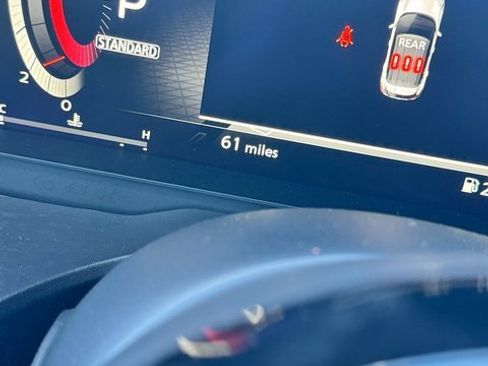 Certified 2023 Nissan Rogue SV image 12