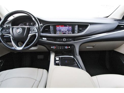 Used 2024 Buick Enclave Essence w/ Experience Buick Package FWD image 9