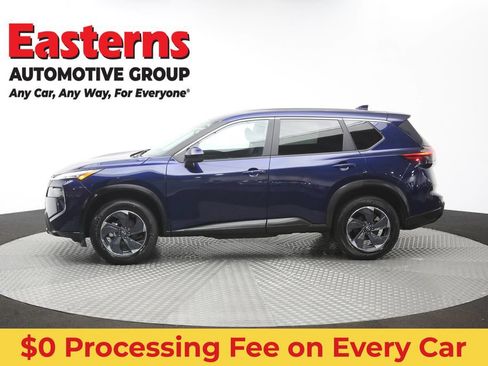 Used 2024 Nissan Rogue SV AWD/4WD image 59