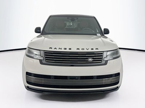 New 2026 Land Rover Range Rover SV AWD/4WD image 2