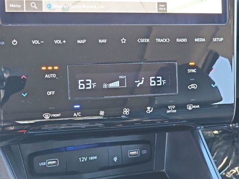 Used 2024 Hyundai Tucson Limited image 26