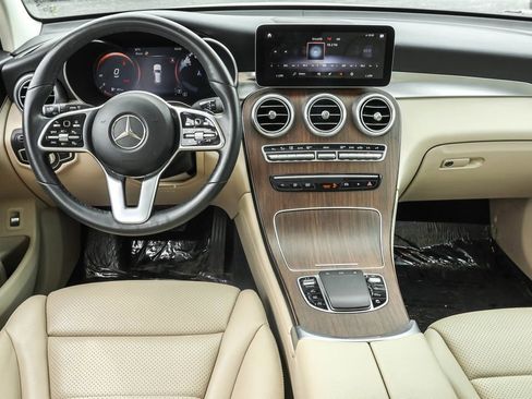 Used 2022 Mercedes-Benz GLC 300 4MATIC image 28