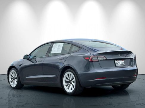 Used 2023 Tesla Model 3 Standard Range RWD image 6