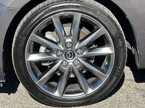 Used 2018 MAZDA MAZDA3 Touring image 26